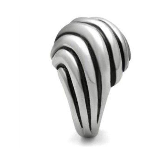 Stainless Steel Grooved Shell size 8 Statement ring silver black - Picture 3 of 7